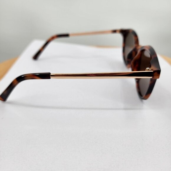 SIMPLY SOUTHERN Leopard Tortoise Frame Cats Eye Sunglasses Sunnies 9018 NWT - Picture 3 of 7